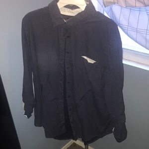 Cute long sleeve button up !